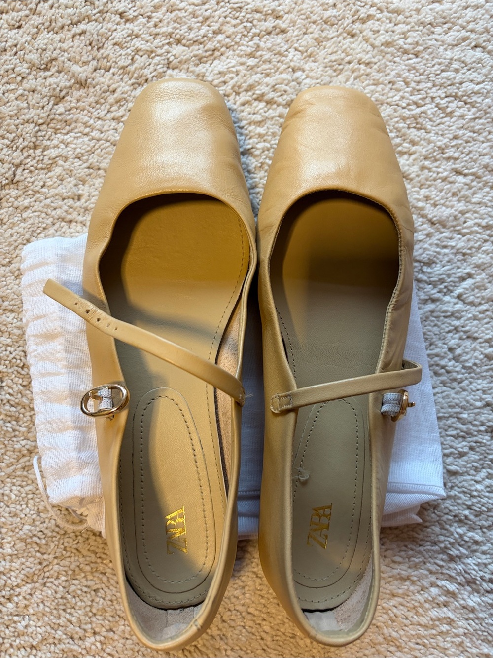 ZARA Women's yellow/tan Leather Mary Jane Flats